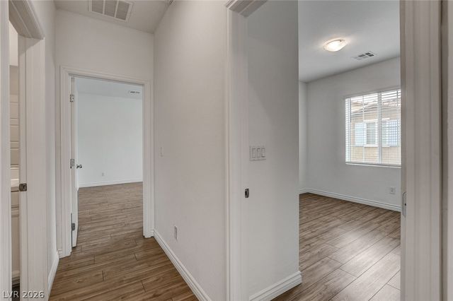 25 Barbara Lane 82, Las Vegas, NV 89183