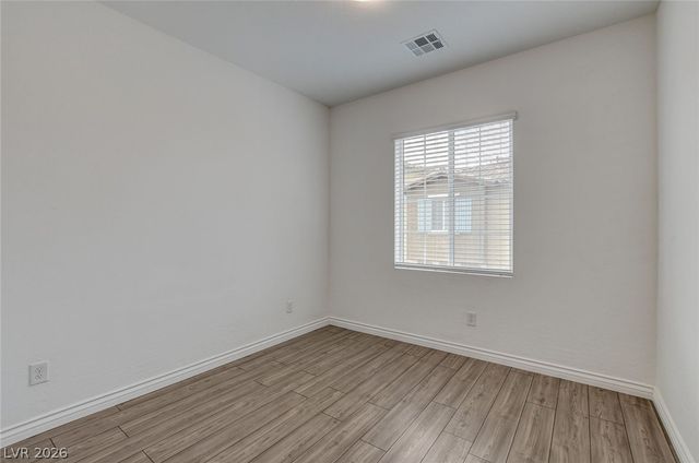 25 Barbara Lane 82, Las Vegas, NV 89183