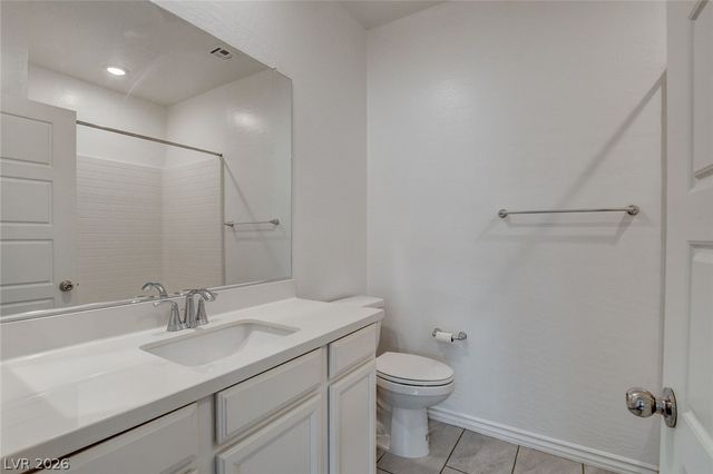 25 Barbara Lane 82, Las Vegas, NV 89183