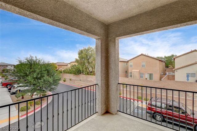 25 Barbara Lane 82, Las Vegas, NV 89183