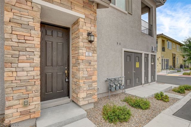 25 Barbara Lane 82, Las Vegas, NV 89183