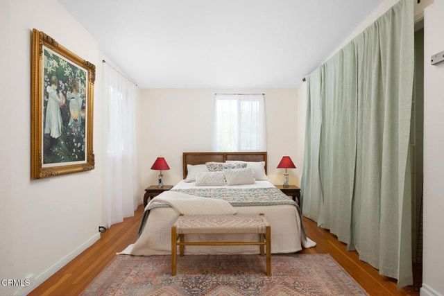 2720 Cunard Street, Los Angeles, CA 90065