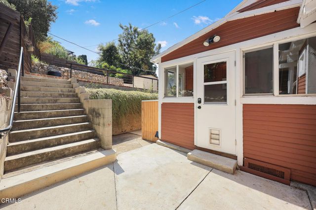 2720 Cunard Street, Los Angeles, CA 90065
