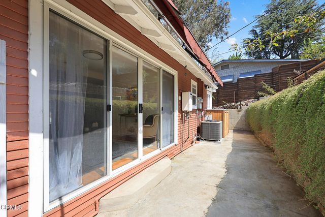 2720 Cunard Street, Los Angeles, CA 90065
