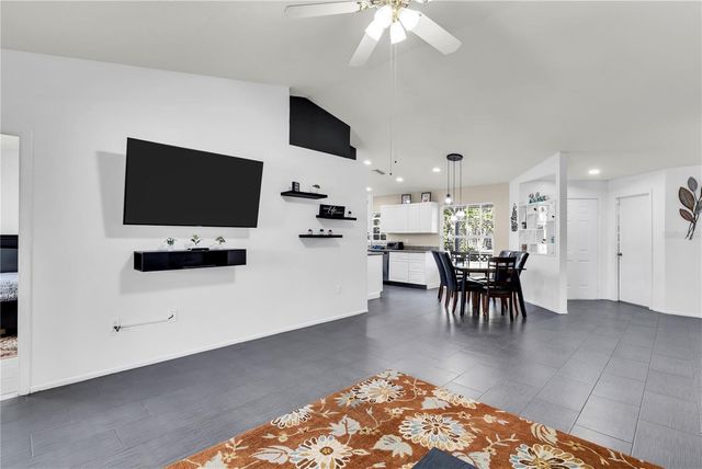 2648 NASSAU STREET, Sarasota, FL 34231