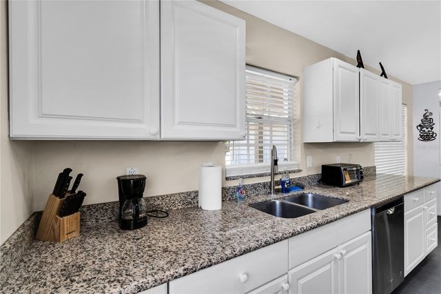 2648 NASSAU STREET, Sarasota, FL 34231