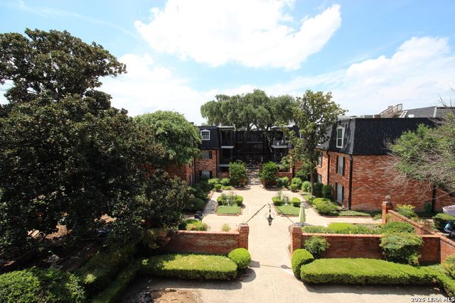 8401 N New Braunfels Ave Apt 331, San Antonio, TX 78209