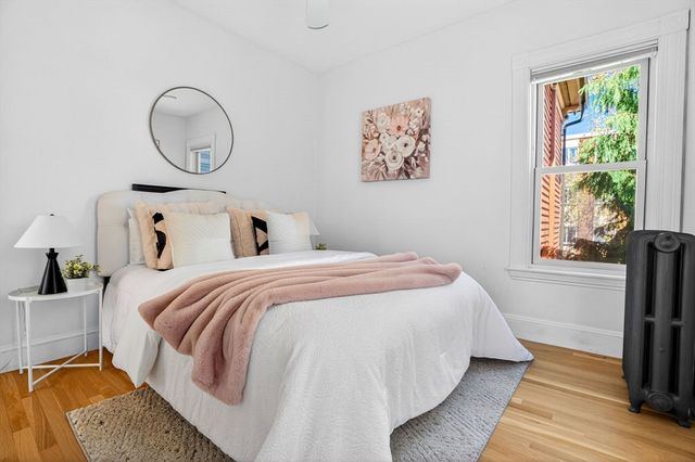 26 Custer St 2, Boston, MA 02130