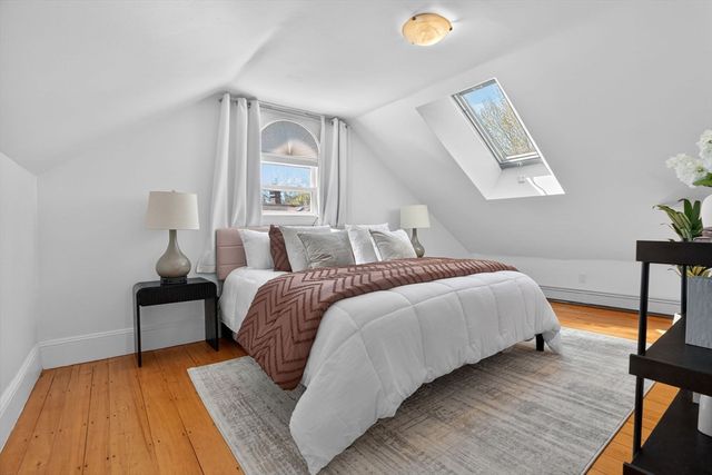 26 Custer St 2, Boston, MA 02130