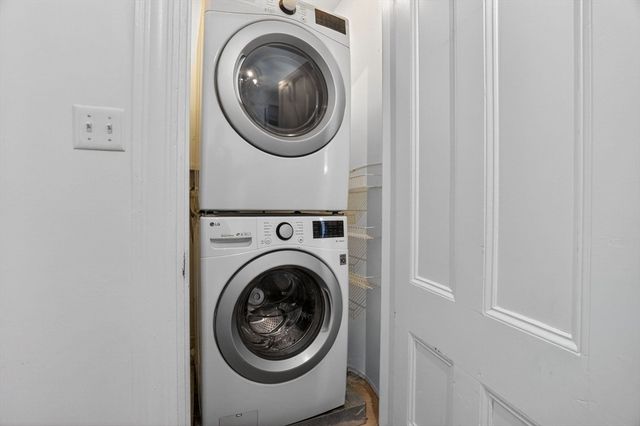 26 Custer St 2, Boston, MA 02130