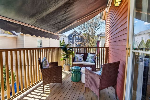 26 Custer St 2, Boston, MA 02130