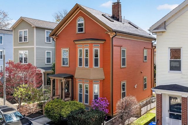 26 Custer St 2, Boston, MA 02130