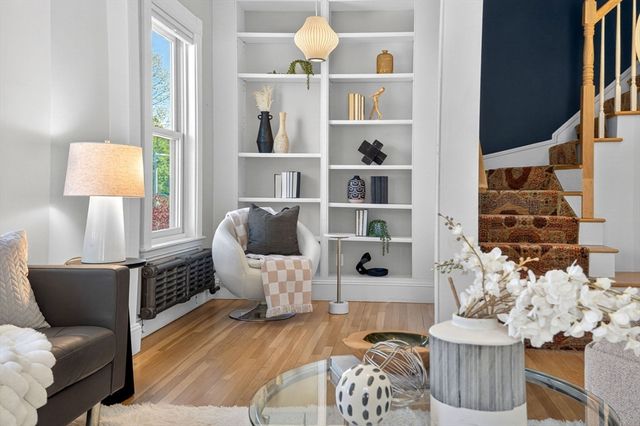 26 Custer St 2, Boston, MA 02130