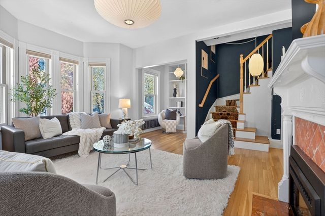 26 Custer St 2, Boston, MA 02130