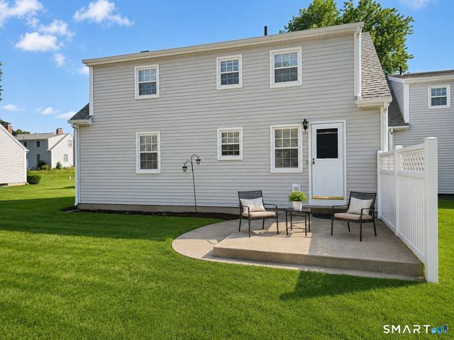 102 Wetherell Street 11, Manchester, CT 06040