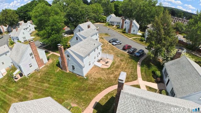 102 Wetherell Street 11, Manchester, CT 06040
