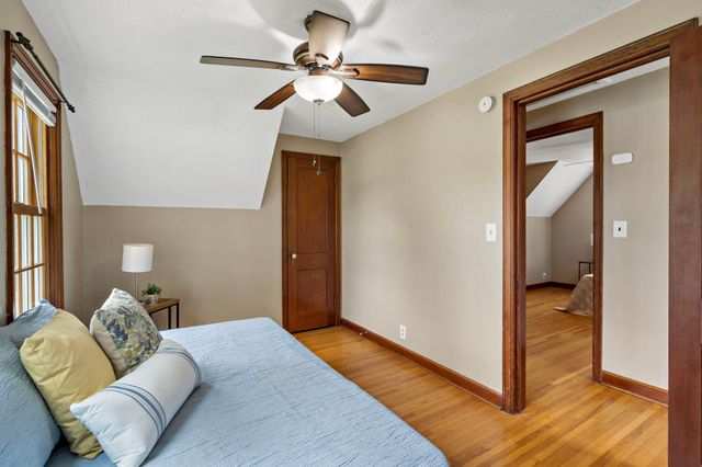 1212 4th Street N, South Saint Paul, MN 55075
