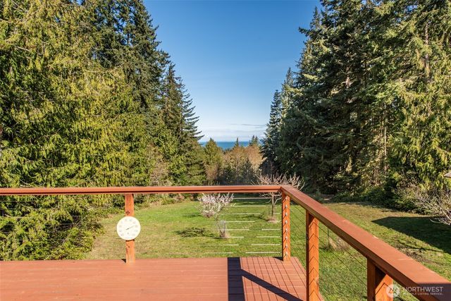 997 Old Olympic Highway, Port Angeles, WA 98362