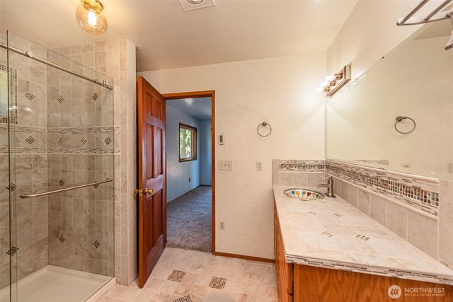 997 Old Olympic Highway, Port Angeles, WA 98362