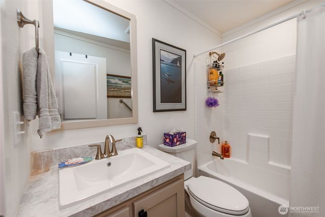 997 Old Olympic Highway, Port Angeles, WA 98362