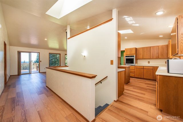 997 Old Olympic Highway, Port Angeles, WA 98362