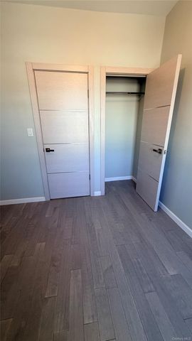 9716 Metropolitan Avenue 2F, Forest Hills, NY 11375