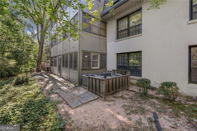 79 Adrian Place NW, Atlanta, GA 30327