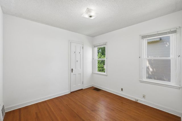 3929 29th Avenue S, Minneapolis, MN 55406