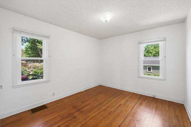 3929 29th Avenue S, Minneapolis, MN 55406