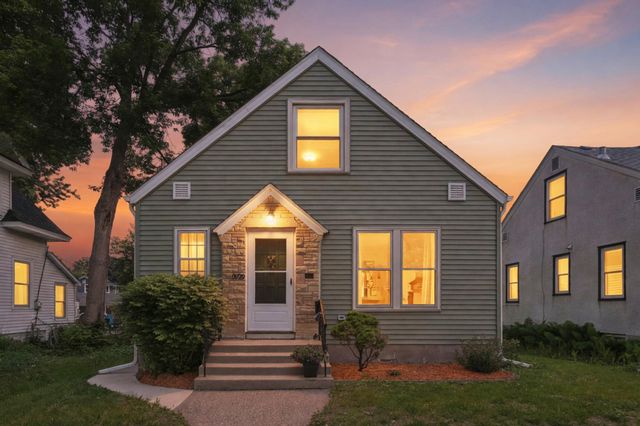 3929 29th Avenue S, Minneapolis, MN 55406