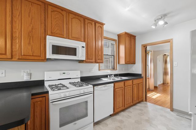 3929 29th Avenue S, Minneapolis, MN 55406