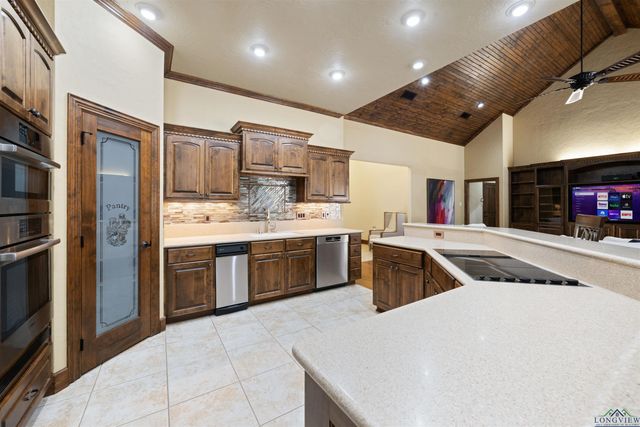 260 Lake Estates Trail, Longview, TX 75605