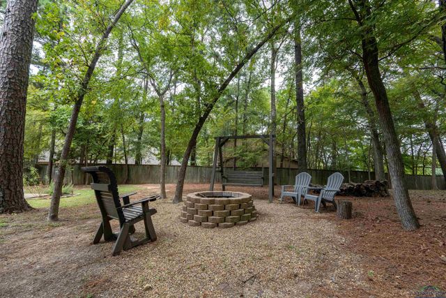 260 Lake Estates Trail, Longview, TX 75605