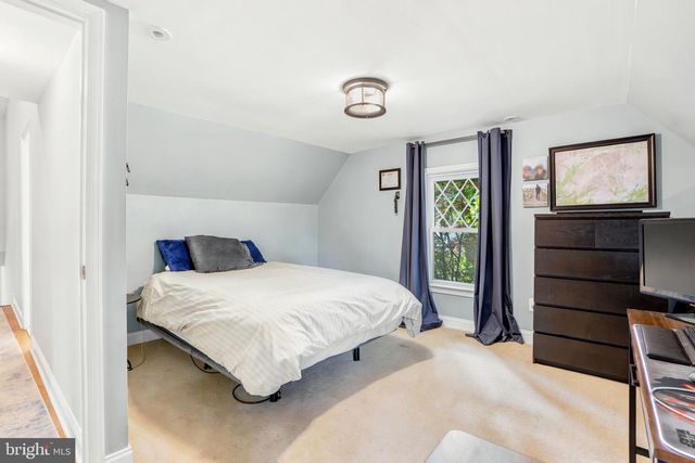 211 COMRIE DR, Villanova, PA 19085