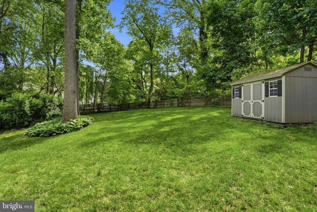 211 COMRIE DR, Villanova, PA 19085