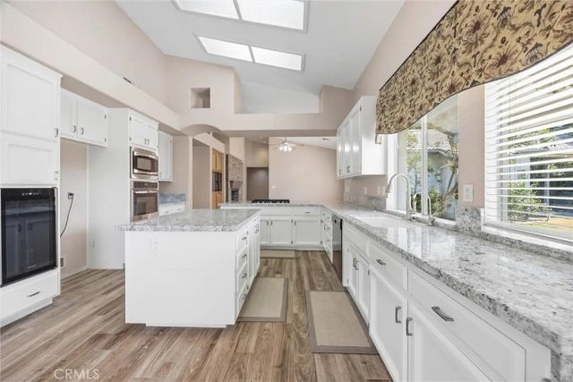 8706 Dalby Court, Bakersfield, CA 93313