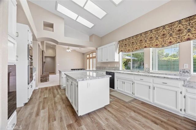 8706 Dalby Court, Bakersfield, CA 93313
