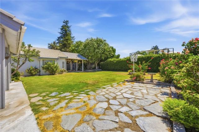 8706 Dalby Court, Bakersfield, CA 93313