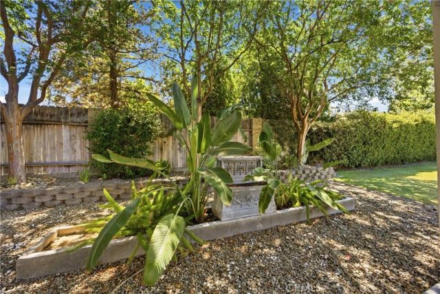 8706 Dalby Court, Bakersfield, CA 93313