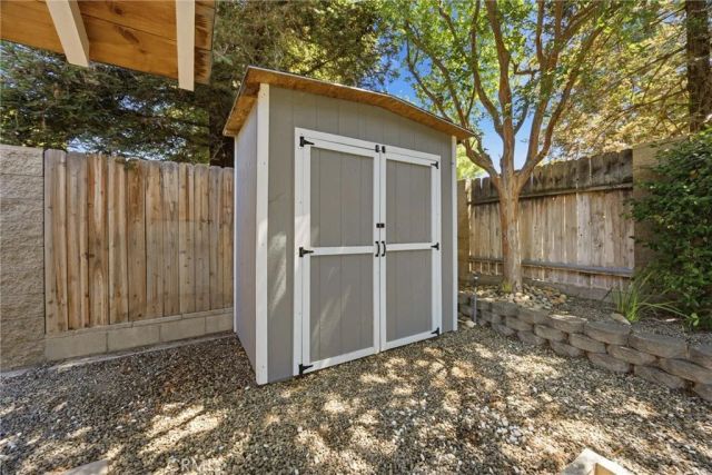 8706 Dalby Court, Bakersfield, CA 93313