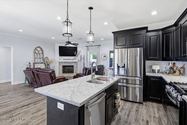 733 Lexington Drive, Florence, MS 39073