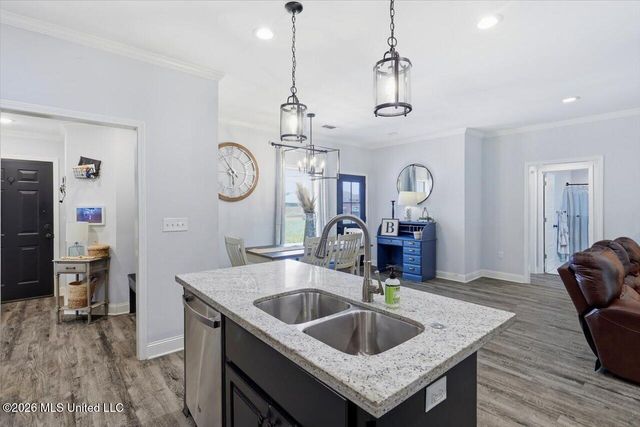 733 Lexington Drive, Florence, MS 39073