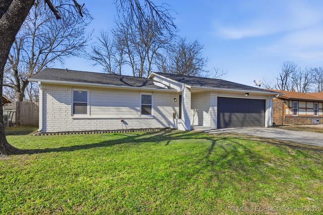 7806 N 121st East Avenue, Owasso, OK 74055