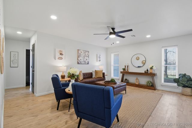 7806 N 121st East Avenue, Owasso, OK 74055