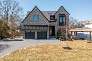 3911 Cross Creek Rd # A, Nashville, TN 37215