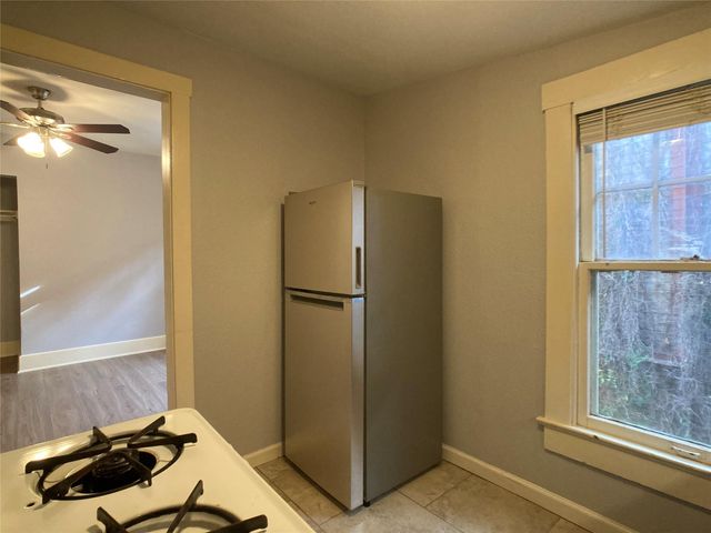 611 W 31st ST C, Austin, TX 78705
