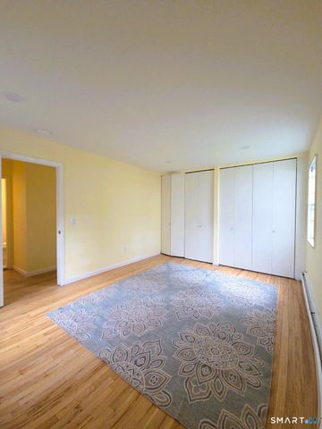 43 Fairview Drive 2, Danbury, CT 06810