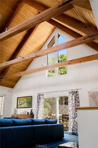 951 Osprey, Lake Arrowhead, CA 92352