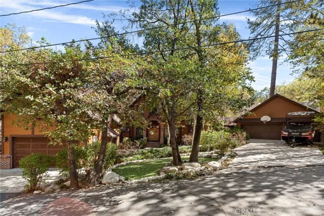 951 Osprey, Lake Arrowhead, CA 92352