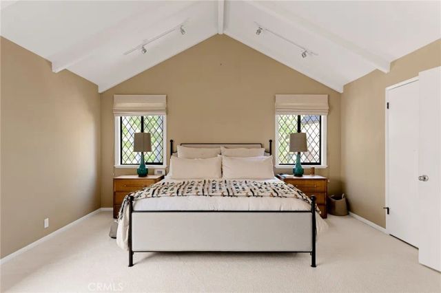 951 Osprey, Lake Arrowhead, CA 92352